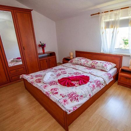 Villa Anita Pula Zewnętrze zdjęcie
